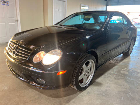 2004 Mercedes-Benz CLK for sale at Safe Trip Auto Sales in Dallas TX