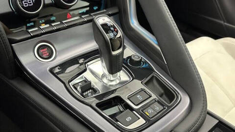 2021 Jaguar F-TYPE P300