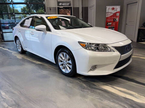 2013 Lexus ES 300h