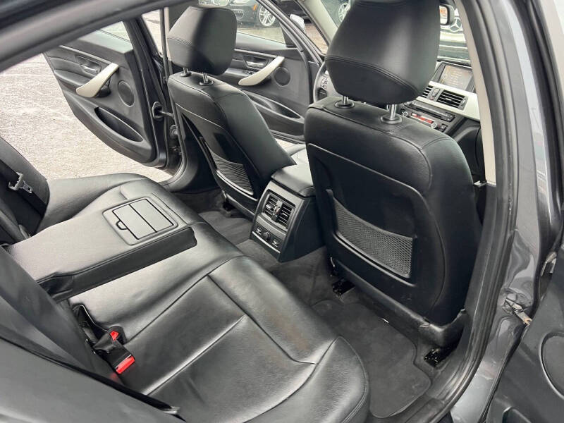 2013 BMW 3 Series 328i xDrive