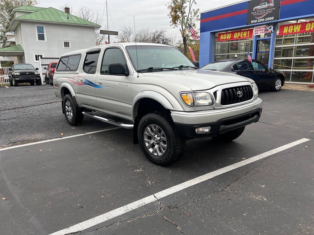 2004 Toyota Tacoma for sale at MAIN ST AUTO SALES in Harrisonburg, VA