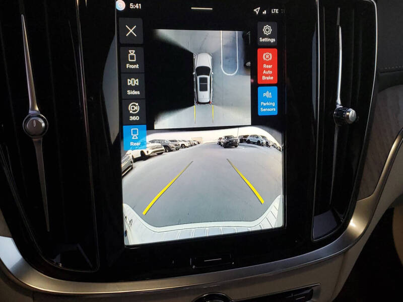 2026 Volvo V60 Cross Country B5 Ultra