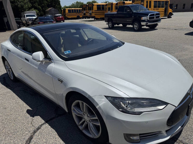 2013 Tesla Model S