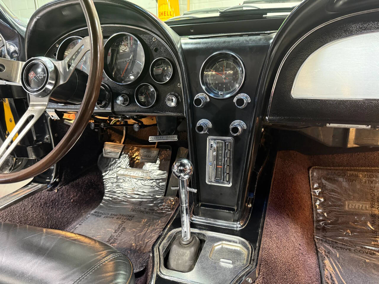 1966 Chevrolet Corvette 74