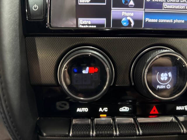 2014 Jaguar F-TYPE V8 S