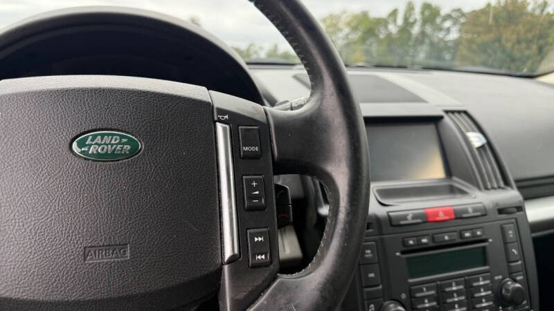 2011 Land Rover LR2