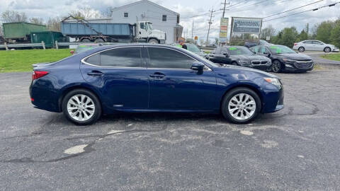 2013 Lexus ES 300h