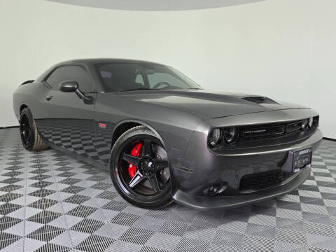 2016 Dodge Challenger SRT 392