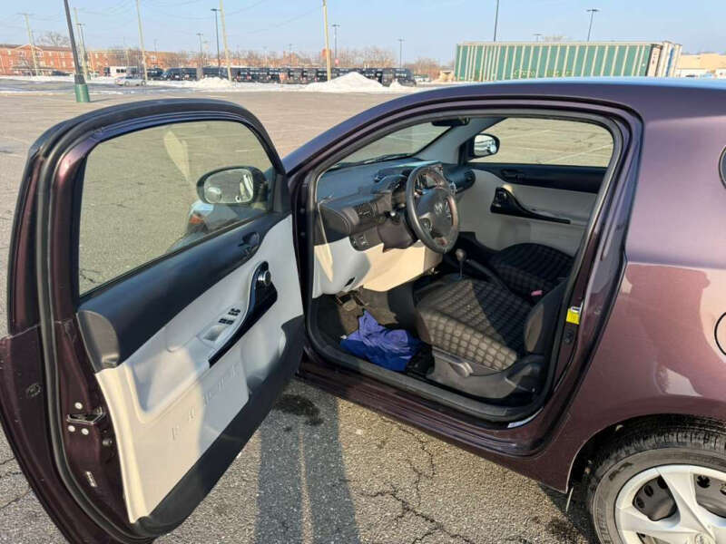 2014 Scion iQ