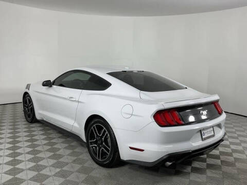 2020 Ford Mustang EcoBoost