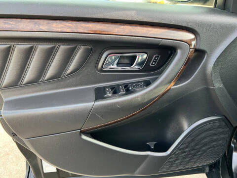 2013 Ford Taurus Limited