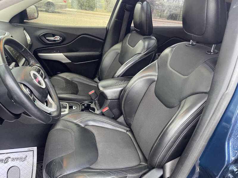 2018 Jeep Cherokee Latitude Plus