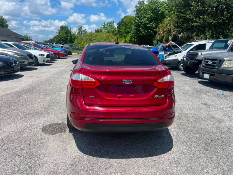 2016 Ford Fiesta SE