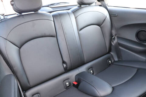 2016 MINI Hardtop 2 Door Cooper