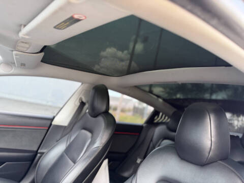 2020 Tesla Model 3 Performance