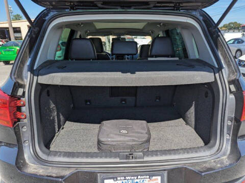 2017 Volkswagen Tiguan 2.0T Wolfsburg Edition