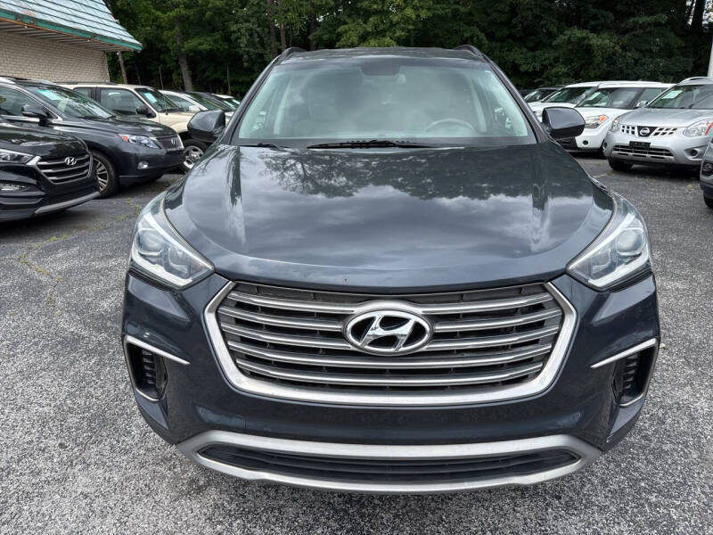 2017 Hyundai Santa Fe SE