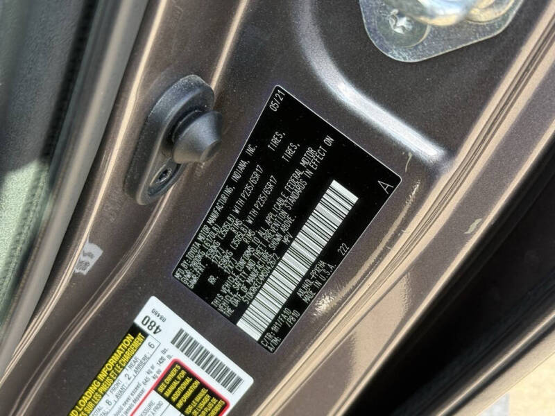 2021 Toyota Sienna LE 8-Passenger