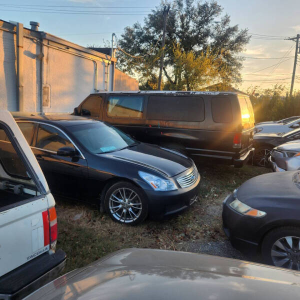 2000 Ford E-350 XL SD