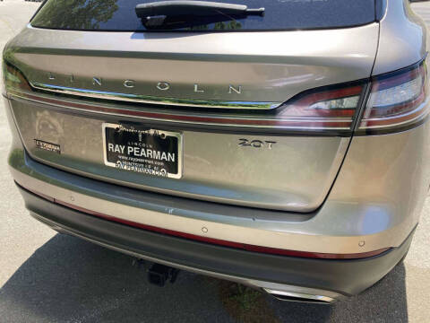 2019 Lincoln Nautilus Select