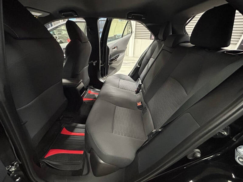 2022 Toyota Corolla Hatchback SE