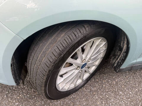 2013 Ford C-MAX Hybrid SEL