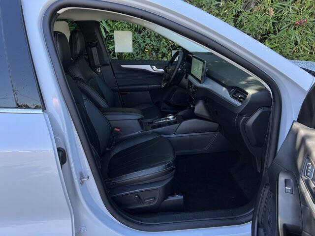 2025 Ford Escape Plug-In Hybrid PHEV