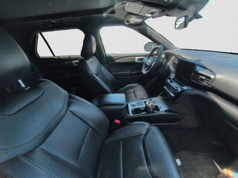 2021 Ford Explorer ST