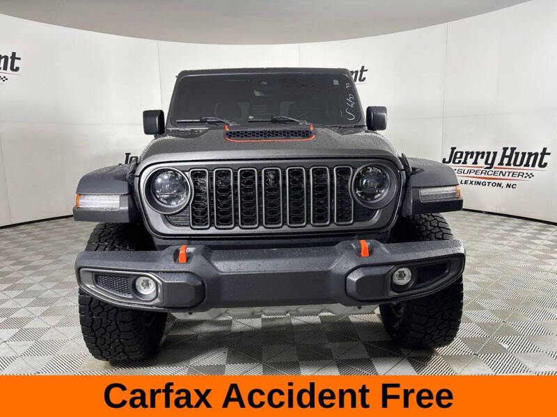 2024 Jeep Gladiator Mojave