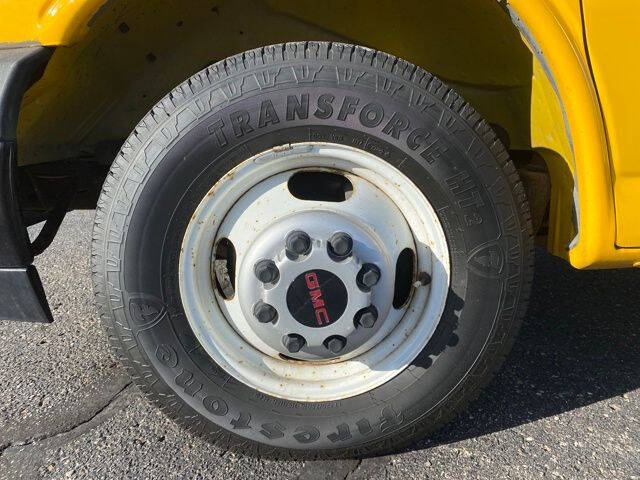 2017 GMC Savana 3500