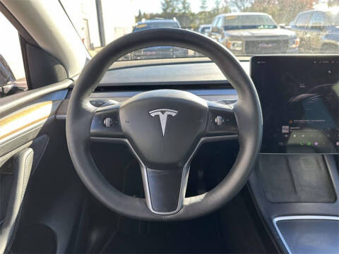 2023 Tesla Model Y Long Range
