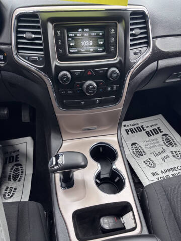2015 Jeep Grand Cherokee Laredo