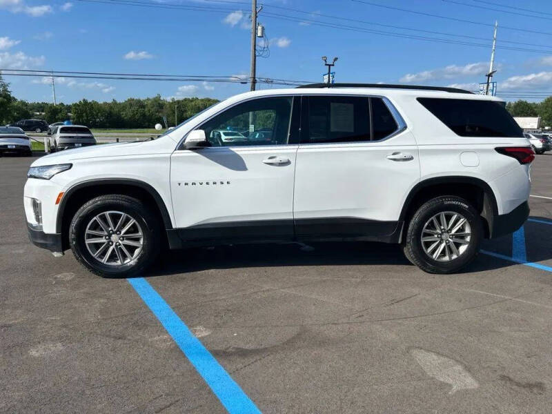 2023 Chevrolet Traverse LT Cloth