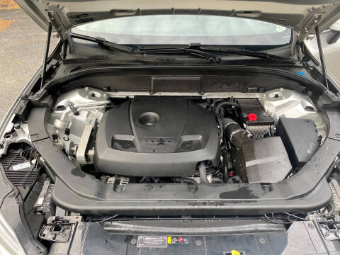 2018 Volvo XC60 T5 Momentum