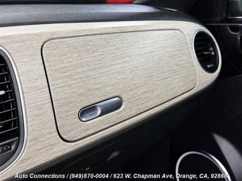 2018 Volkswagen Beetle Convertible 2.0T Coast