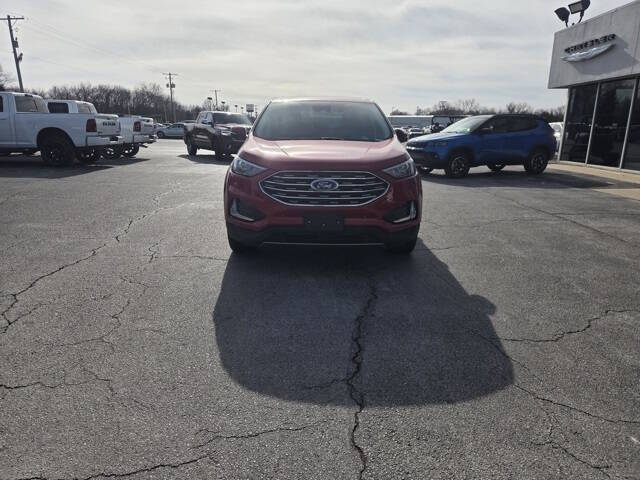 2024 Ford Edge Titanium