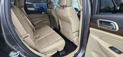 2017 Jeep Grand Cherokee Laredo E