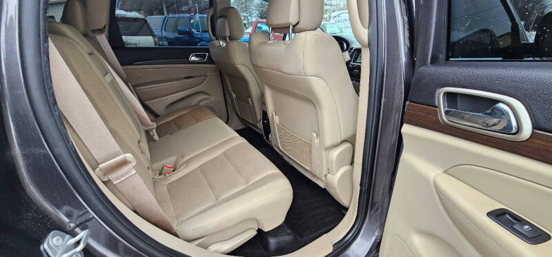 2017 Jeep Grand Cherokee Laredo E