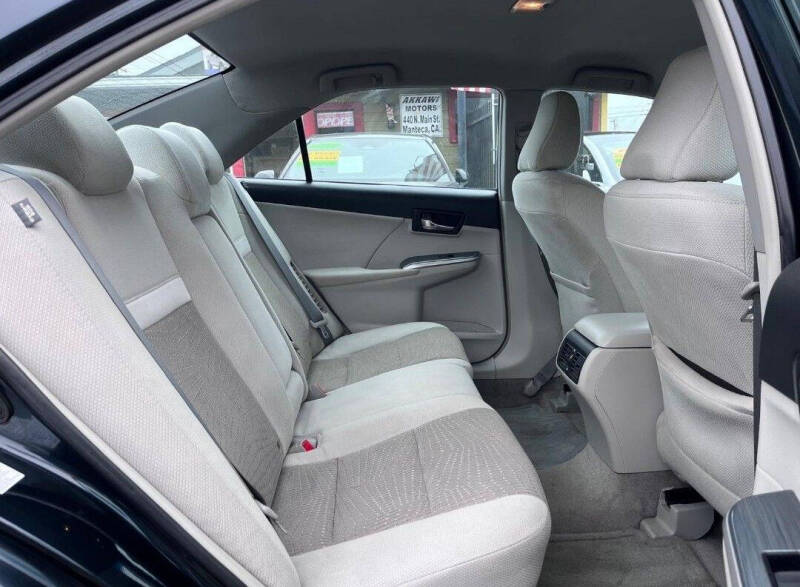 2012 Toyota Camry Hybrid XLE