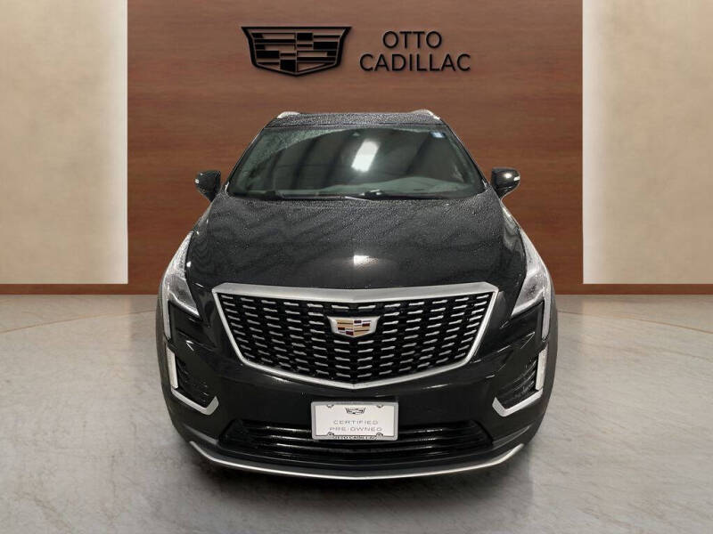 2022 Cadillac XT5 Premium Luxury