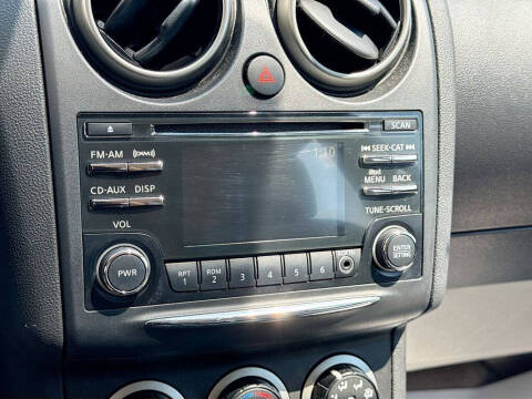 2015 Nissan Rogue Select S