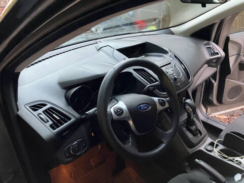 2014 Ford Escape S
