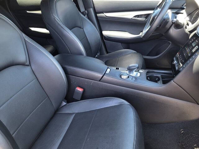 2023 Infiniti QX55 Essential