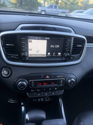 2019 Kia Sorento EX V6