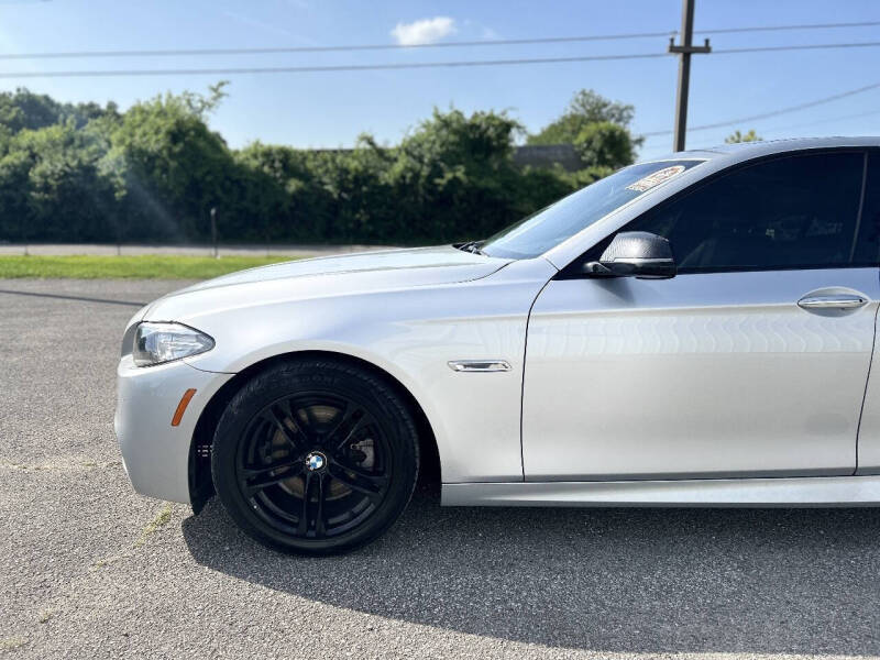 2015 BMW 5 Series 528i