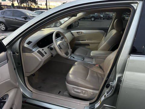 2008 Toyota Avalon XL