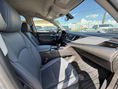 2021 Buick Enclave Essence