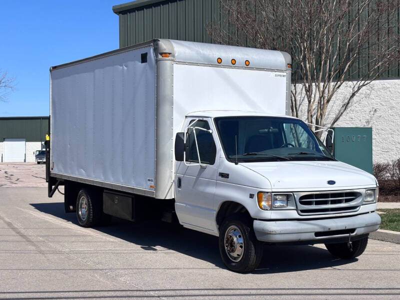 2000 Ford E-Series E-450 SD