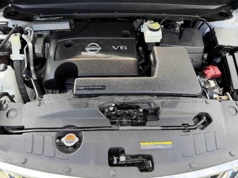 2014 Nissan Pathfinder SL