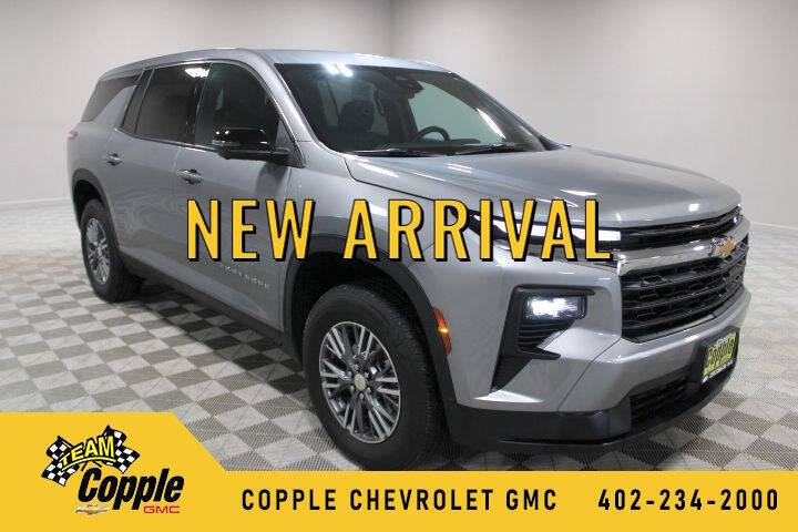 2024 Chevrolet Traverse LS